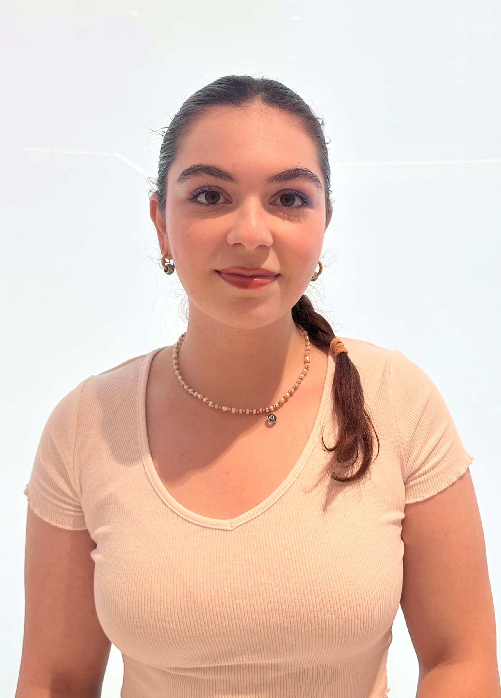 Inji Achak, Editor-in-Chief